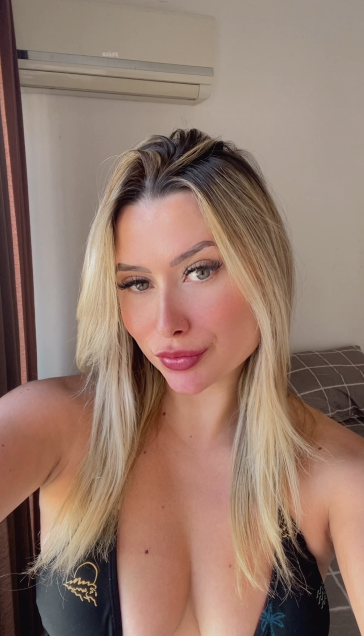 Valentina Miller 000001704717_IMG_6760.jpeg